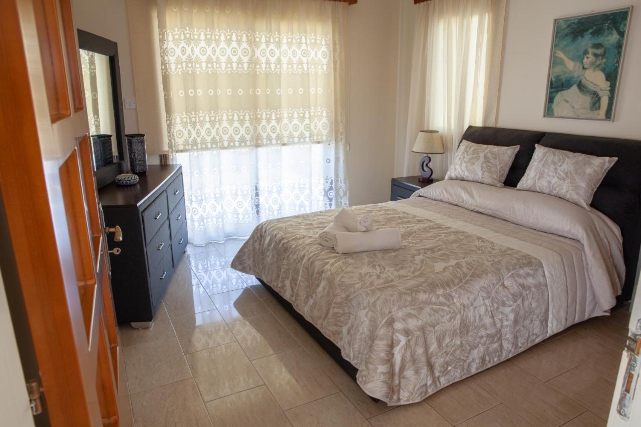 Villa Paradise Paphos Buitenkant foto
