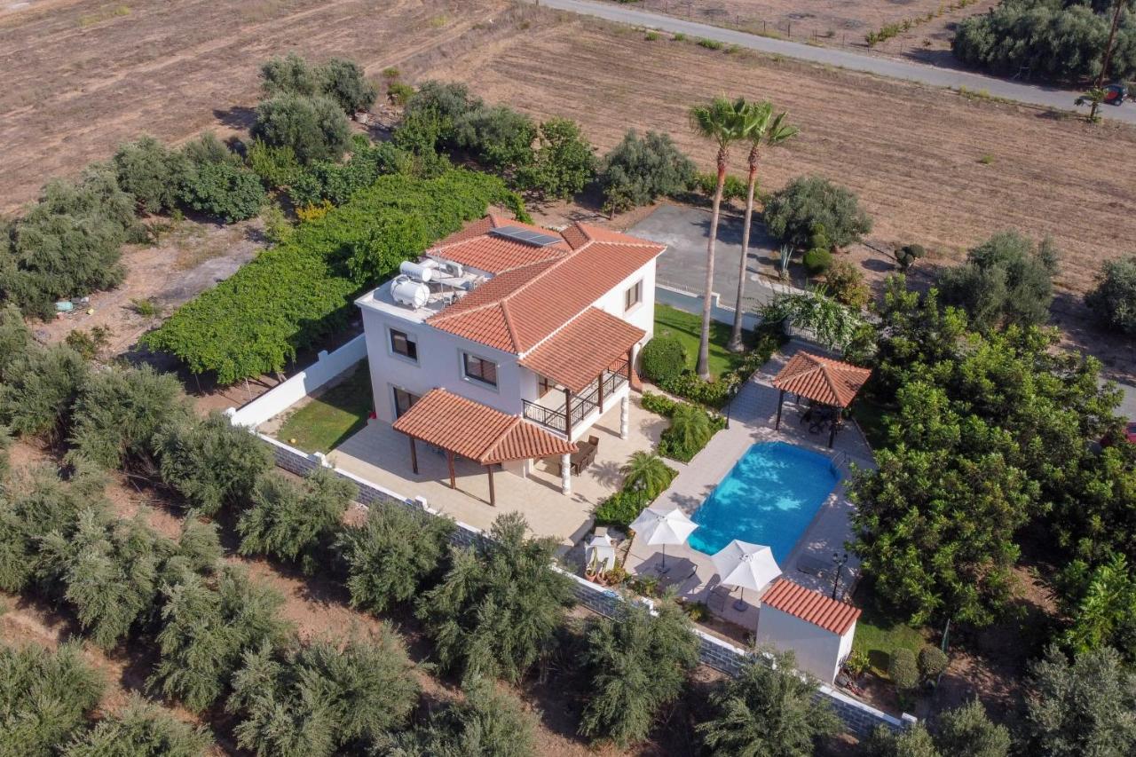 Villa Paradise Paphos Buitenkant foto