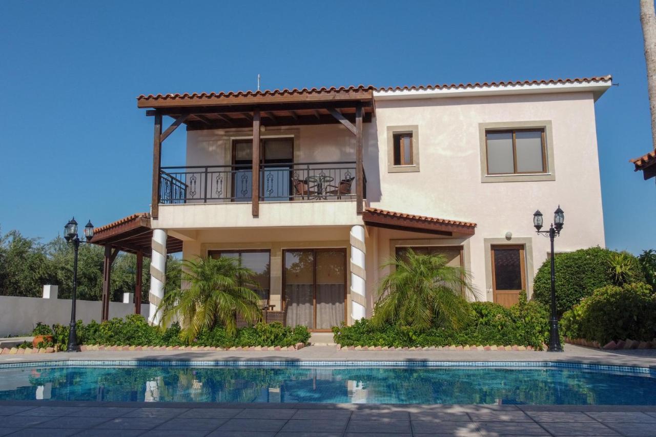Villa Paradise Paphos Buitenkant foto