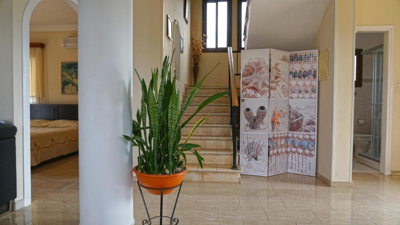 Villa Paradise Paphos Buitenkant foto